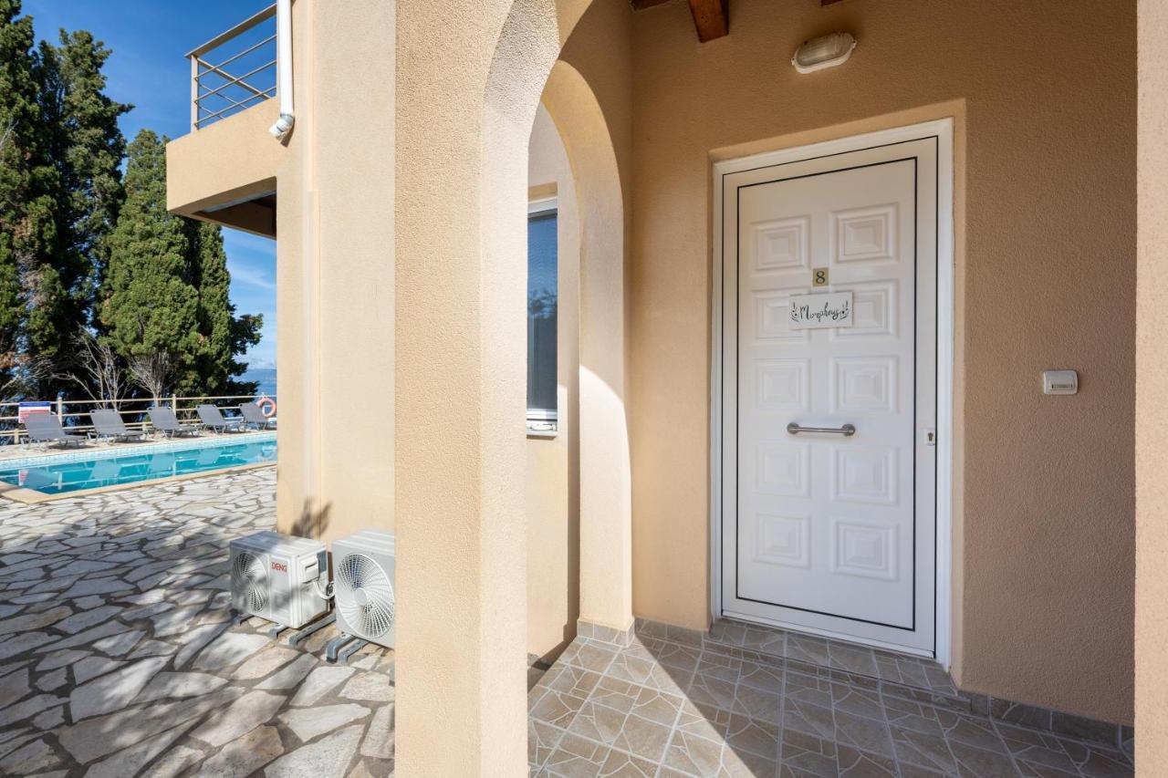 Pangolas Apartments Paxos Longós 外观 照片