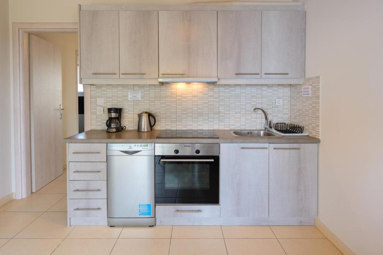 Pangolas Apartments Paxos Longós 外观 照片