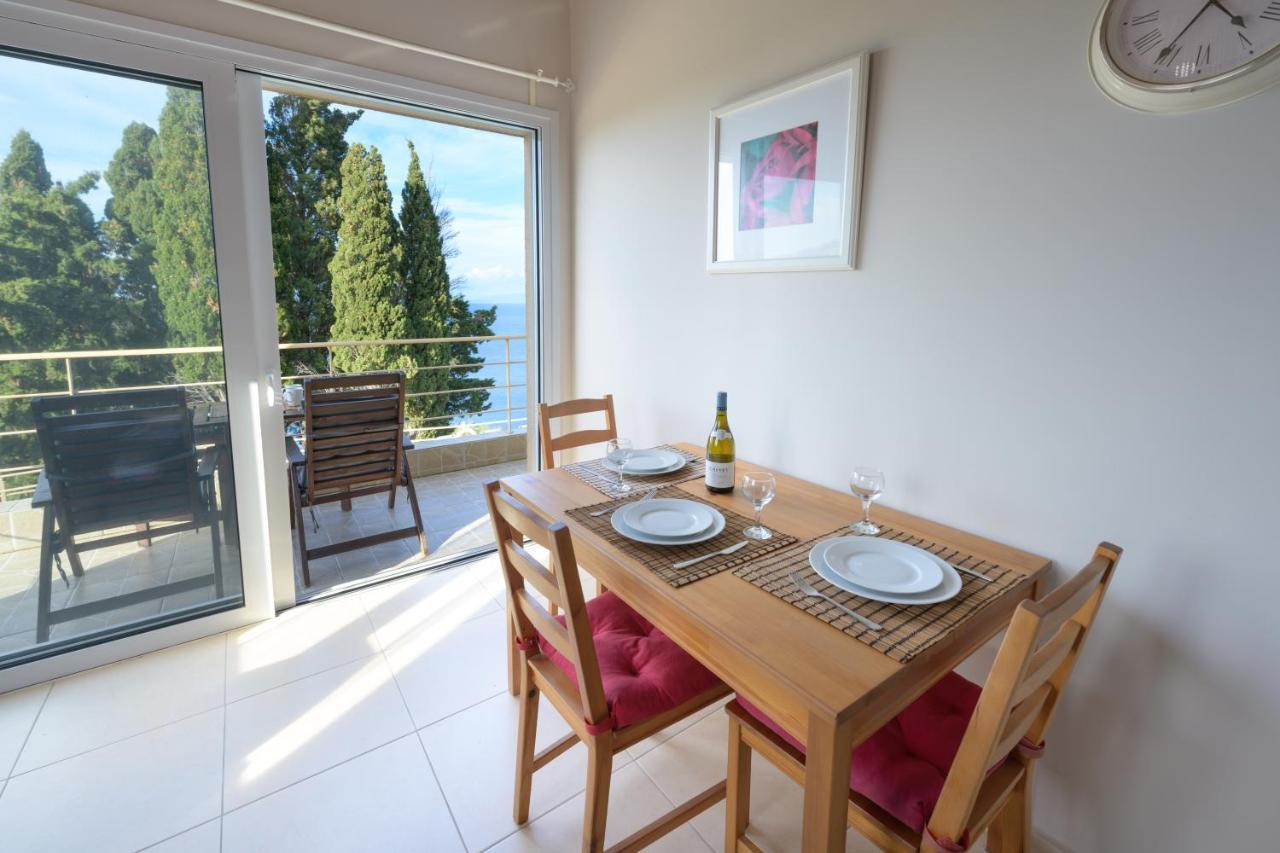 Pangolas Apartments Paxos Longós 外观 照片