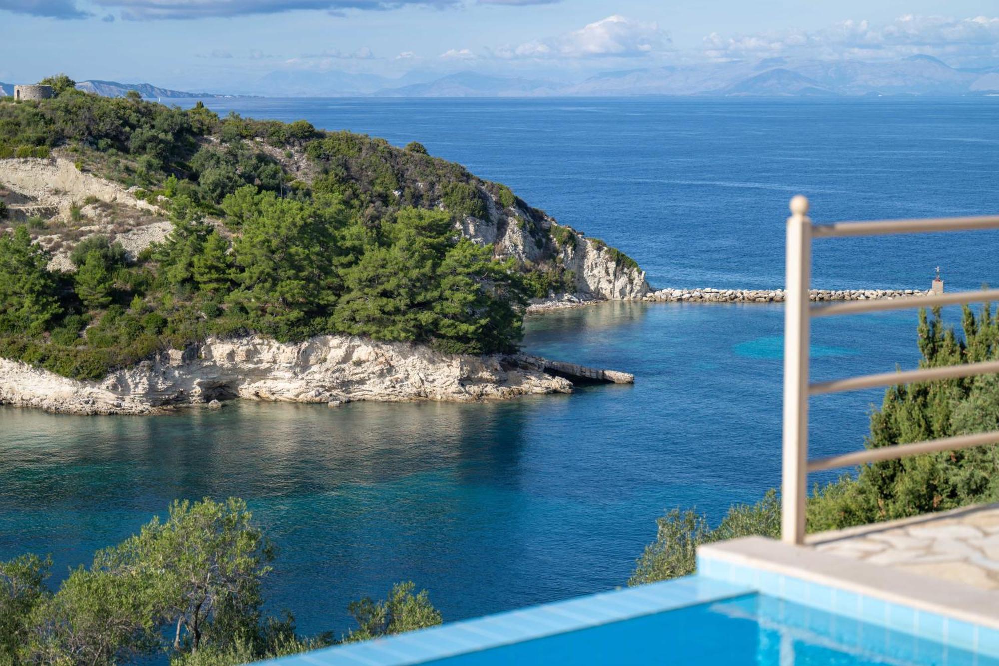 Pangolas Apartments Paxos Longós 外观 照片