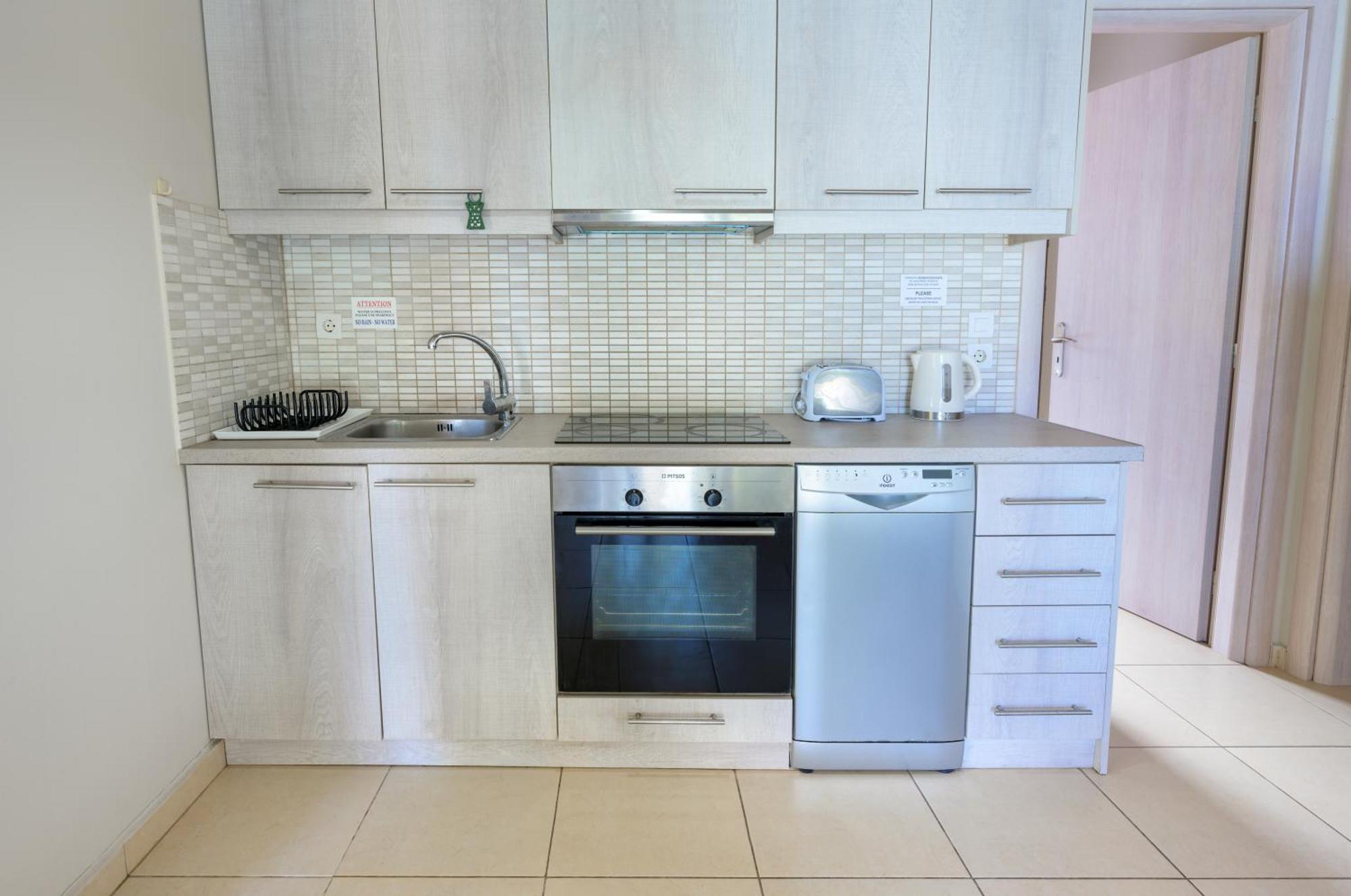 Pangolas Apartments Paxos Longós 外观 照片